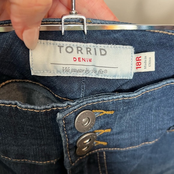 Torrid Denim Plus Size Indigo High Rise Tripe Button Front Denim Jean Jegging 18 - Picture 11 of 16